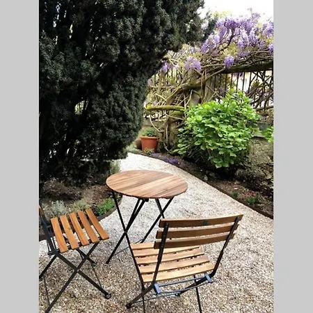 Les Glycines Du Vexin - T2 Duplex Appartement *