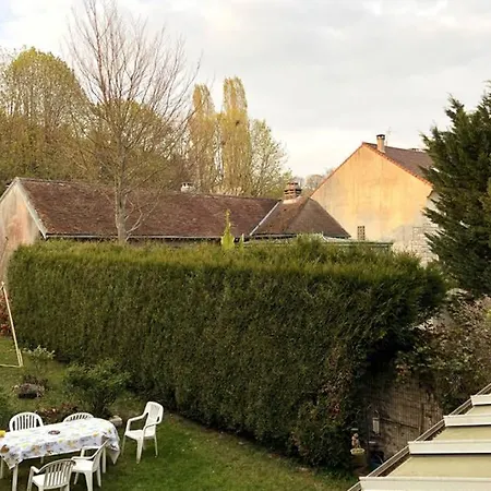 Les Glycines Du Vexin - T2 Duplex